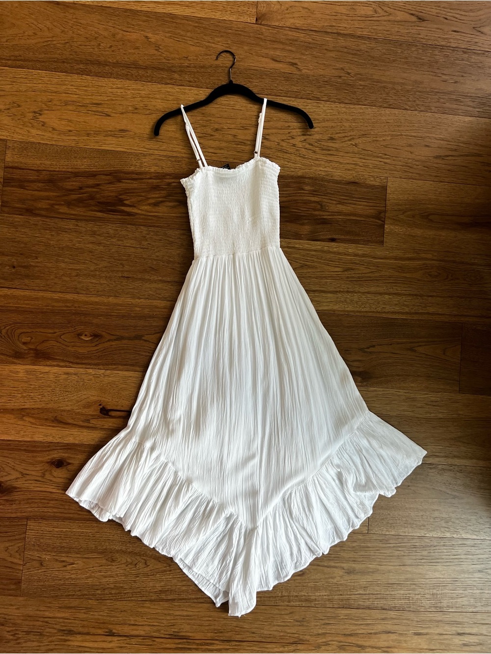 Angie White Smocked Bodice Ruffle-Hem Midi Dress Suze Small - Picture 2 of 5
